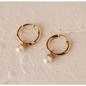 Linjer Pearl Drop Huggie Earrings